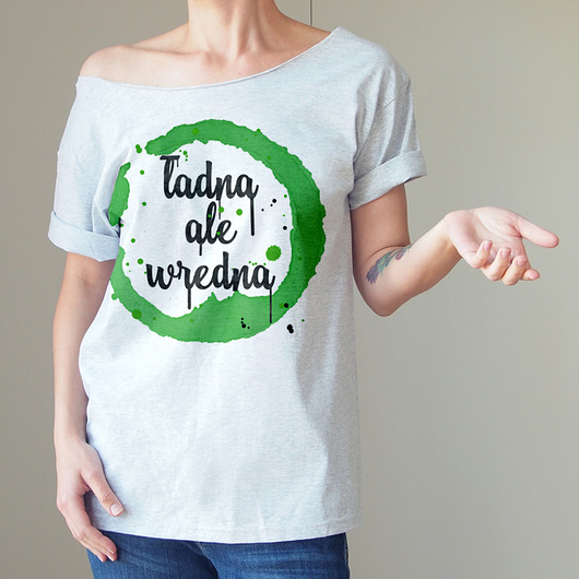 Ładna ale wredna Krótki Oversize ONE MUG A DAY