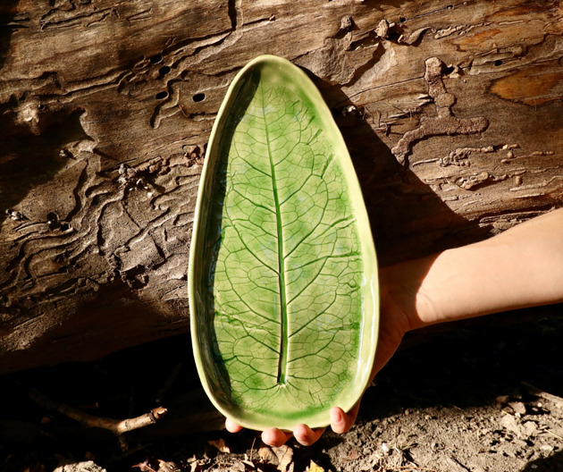 patery i talerze Opowieść lasu - zielona patera z liściem szczawiu