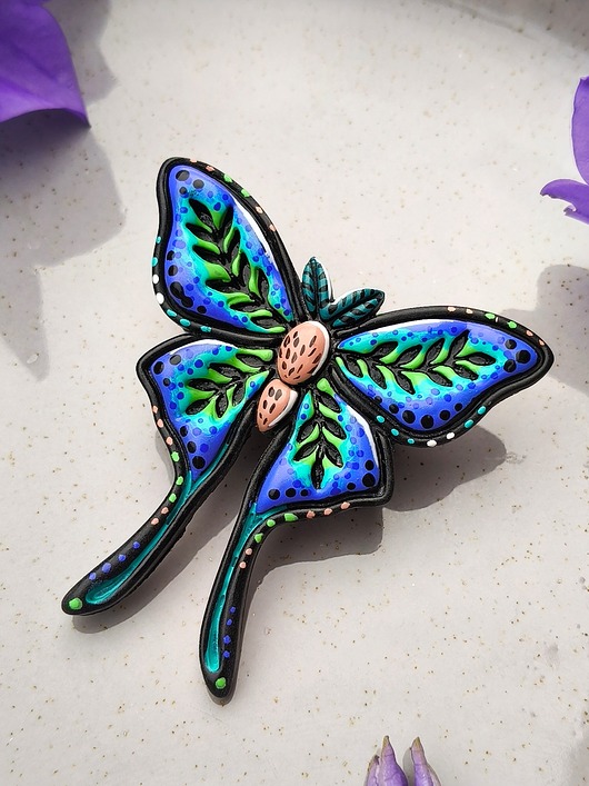 przypinki Pin Motyl biżuteria z motylami do stylizacji na festiwale fantasy i konwenty
