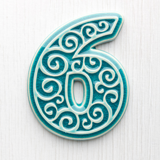 napisy dekoracyjne i tabliczki Numer mieszkania - ceramiczna cyfra 6 turkusowa, wys.8 cm