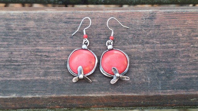 kolczyki z kamieniami Kolczyki Czerwone kwiatki