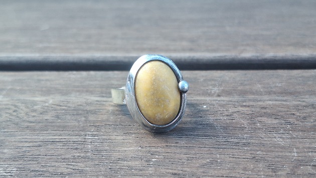 pierścionki - różne Piaskowy - pierścionek regulowany