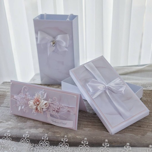 zaproszenia i kartki na ślub Kartka ślubna personalizowana z życzeniami, torebką