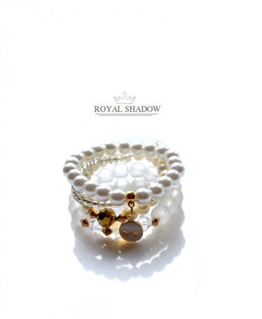 Royal white Republika jewelry