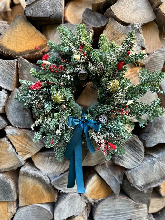 wianki bożonarodzeniowe Wianek zimowo świąteczny limonki jodła naturalny