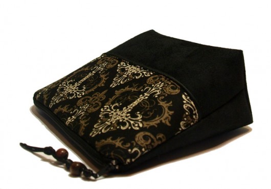 kosmetyczka - black & brown & white - ornamenty  MOONAXA
