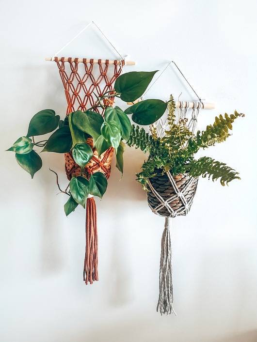 Kwietnik podwójny  2 kwiaty makramowy wiszący Hygge Macrame