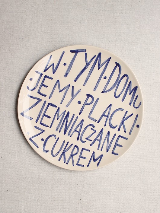 patery i talerze Talerz z napisem placki ziemniaczane z cukrem