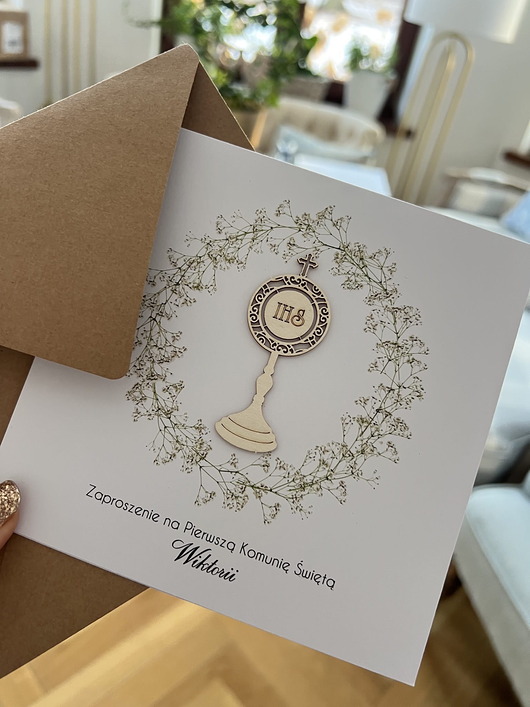 zaproszenia na komunię Białe eleganckie zaproszenia komunijne, na komunię ręcznie robione z wiankiem