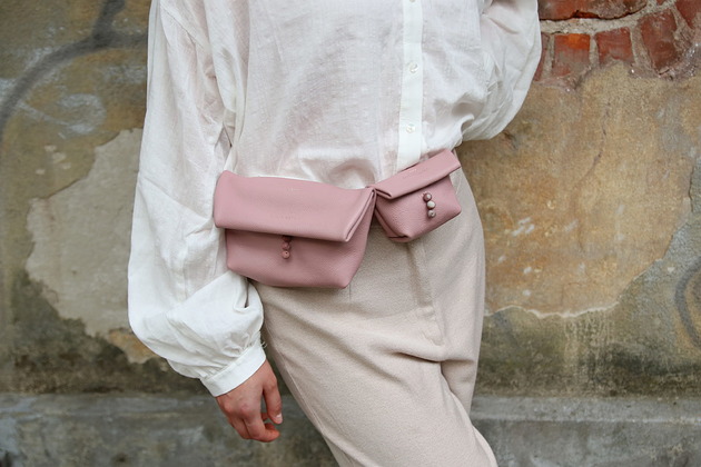 saszetka nerka Dual Bag Powder Pink