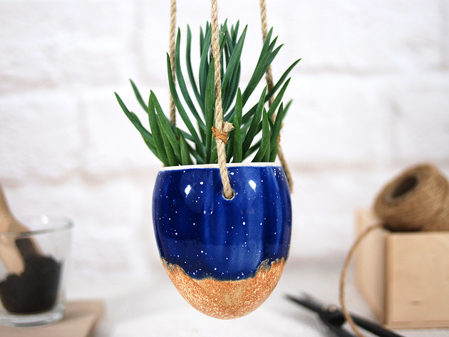 Piasek - wisząca doniczka ceramiczna M 10FingersArt