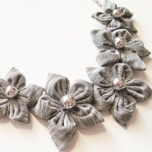 Naszyjnik Blower &#039;Miss Grey&#039; BlowerCut