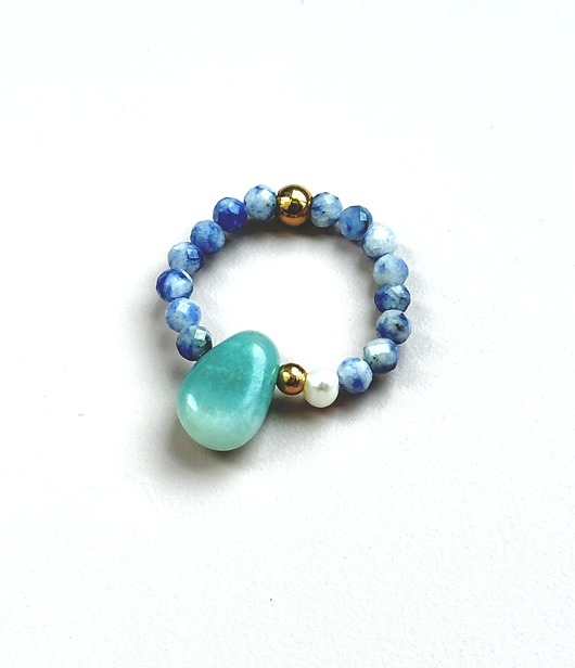 pierścionki elastyczne Pierścionek z sodalitu z perł