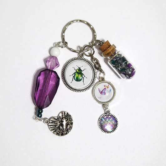 breloki Breloczek - Żuczek, motyle, fiolka