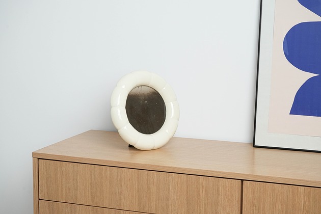 ramki na zdjęcia Porcelanowa ramka dekoracyjna, włoski design, lata 70, produkcja: Włochy