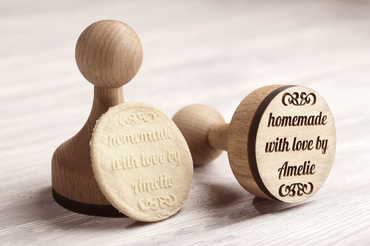 ZAMÓWIENIE  -  personalizowany stempel do ciasta MOODFORWOOD Studio