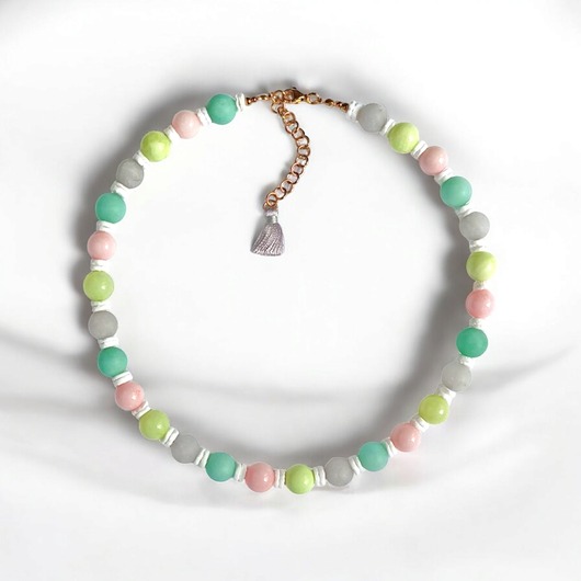 chokery HOT TREND : naszyjnik : pastelle collection : jadeit 10mm, muszla biała