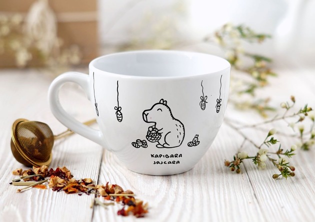 kubki Wielkanocny Kubek z Kapibarą Jajcarą