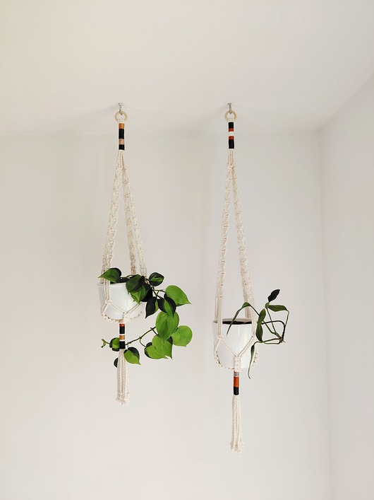 kwietniki Komplet kwietników z makramy