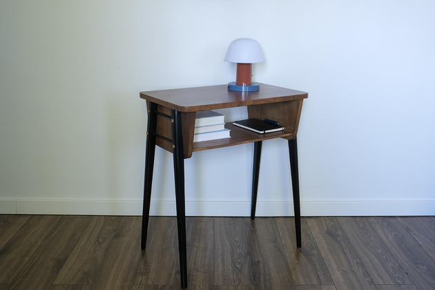 komody Stolik pod radio, typ 600-203A