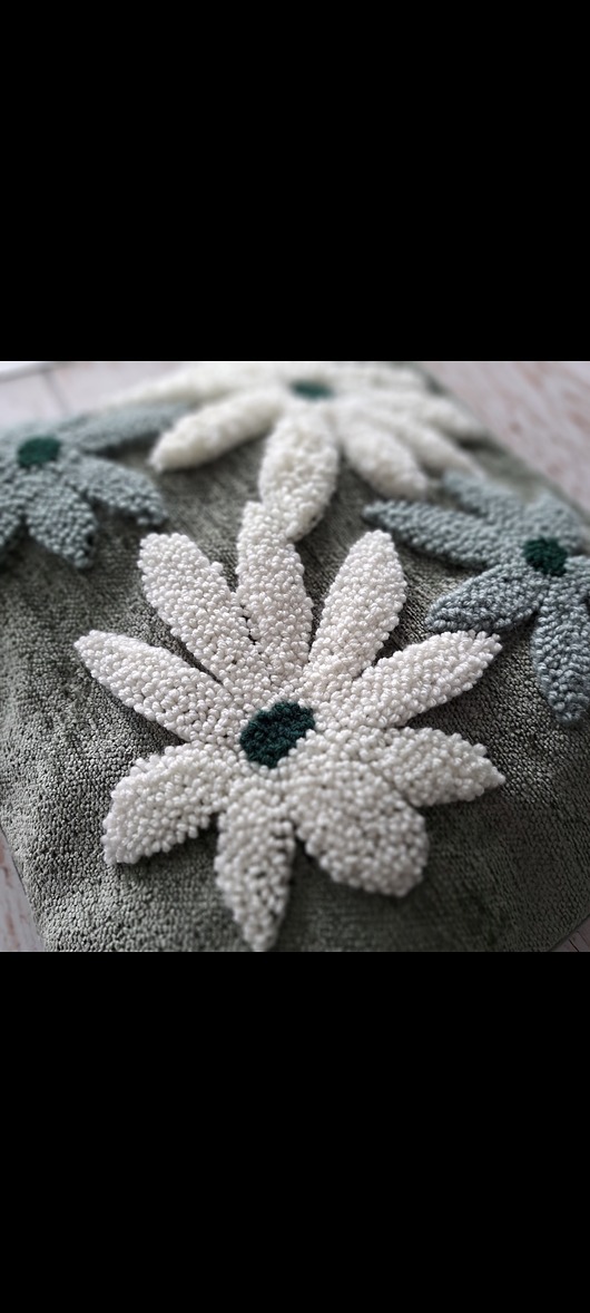 poduszki plecione Poduszka kwiaty punch needle boho natural