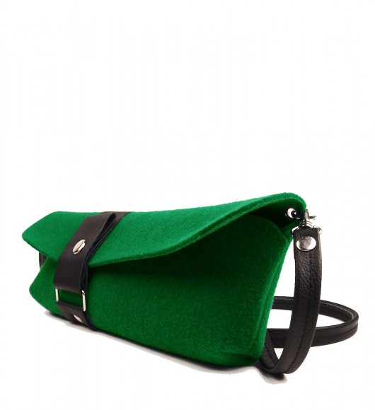 Green Fly Black purol design