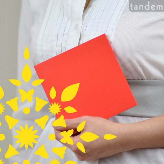 notes czerwony (tęcza) + naklejki wiosna żółte tandem