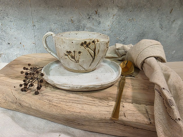 filiżanki Filiżanka ceramiczna z odciskiem roślinek +spodek 200 ml