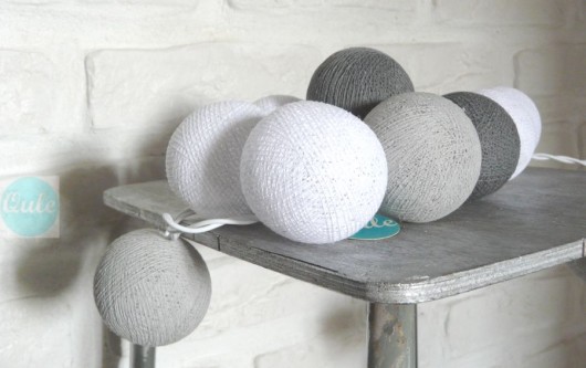 Qule Lampki Cotton Balls Light Gray & White Love qule