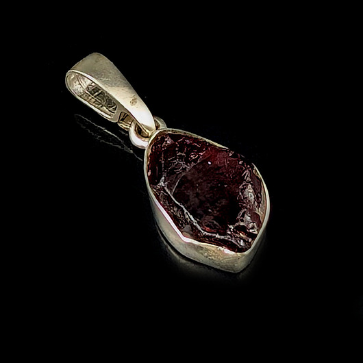 wisiory Surowy granat