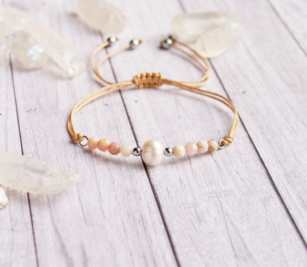 bransoletki z kamieni naturalnych Amulet - opal różowy & perła - radość życia