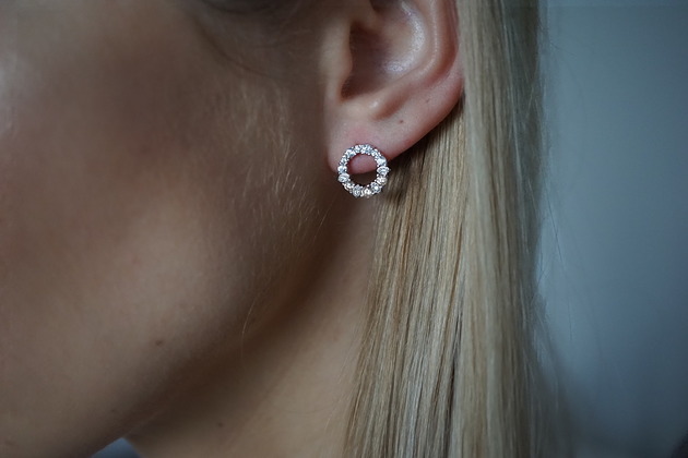 Kolczyki srebrne koła z cielistymi cyrkoniami VENA Jewellery
