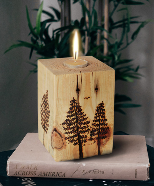 świeczniki i świece Las Iglasty II - Duży Świecznik Drewniany