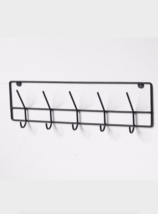 Minimalistyczny stalowy wieszak ścienny skandi design