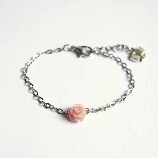 bransoletki - inne Bransoletka - Pudrowa różyczka mini - koral