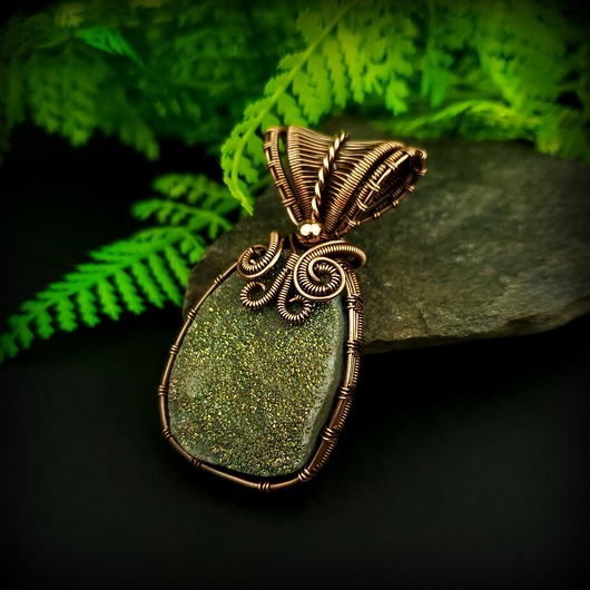 wisiory Wisiorek z kwarcem tytanowym