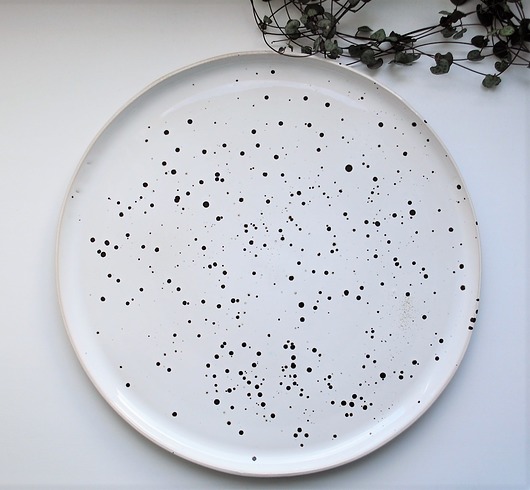 patery i talerze Talerz ceramiczny nakrapiany
