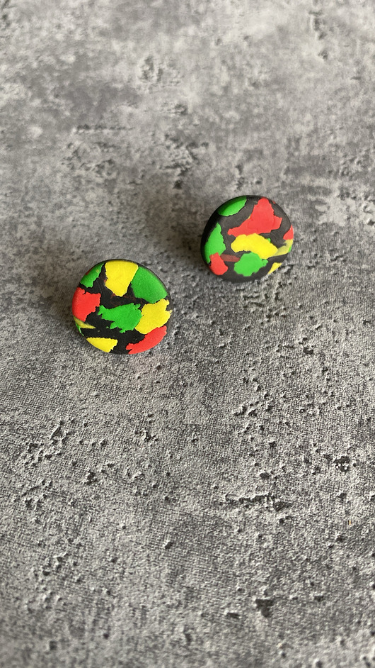 kolczyki z masy plastycznej Kolczyki Round Rasta