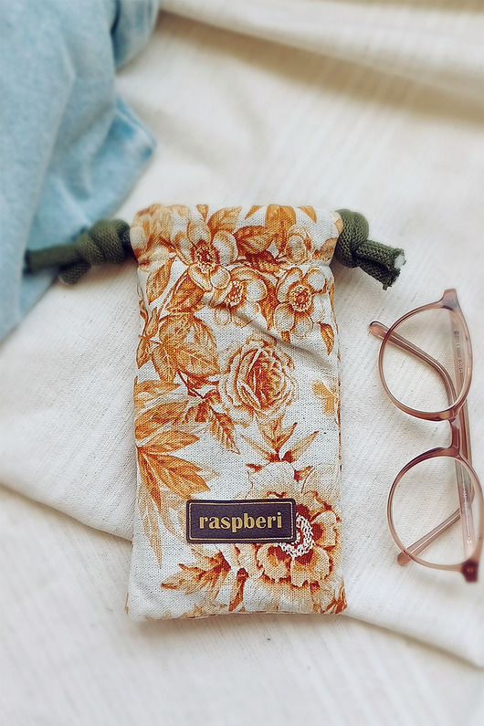etui na okulary Etui na okulary w kwiaty
