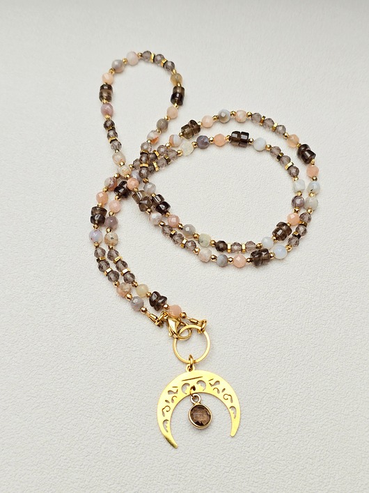 złote naszyjniki Naszyjnik Lunula  z Kwarcem Dymnym