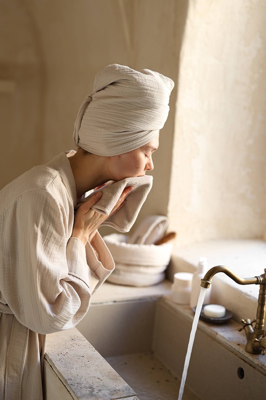 dodatki - łazienka - różne Muślinowy turban na włosy beżowy