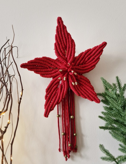 dekoracje świąteczne Makramowy kwiat - poisencja czerwona - dekoracja świąteczna
