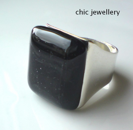 black funkyandchic