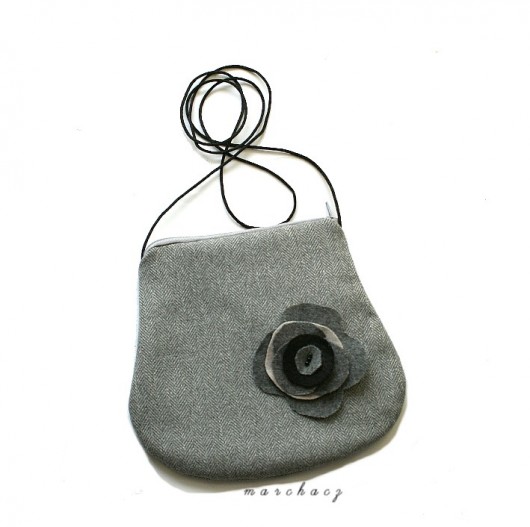 Mini torebka _grey wool_1 Manufaktura broszki