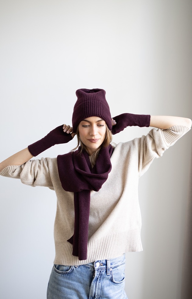 rękawiczki damskie Mitenki Merino & cashmere wiśniowe