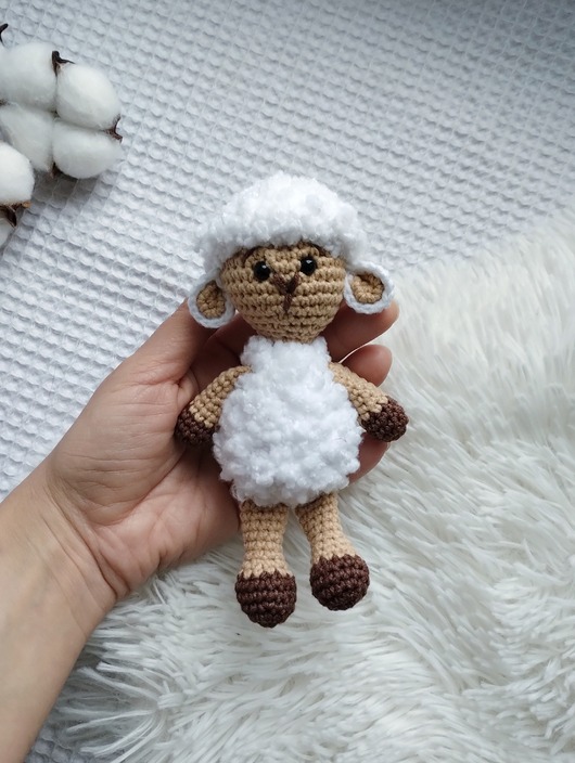 misie i maskotki Mini owieczka, owca