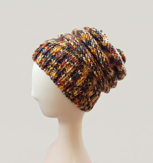 czapki damskie 6902 Czapka Beanie z Melanżowej Włóczki - ciepła, brązowa
