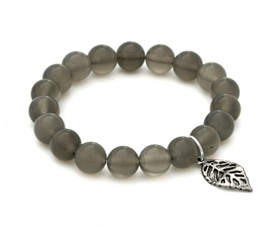 Gray agate with leaf pendant. Lavoga