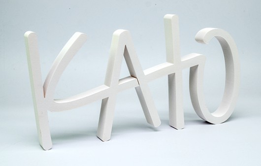 Kato - napis 3D, rozmiar 48x25cm Ledon