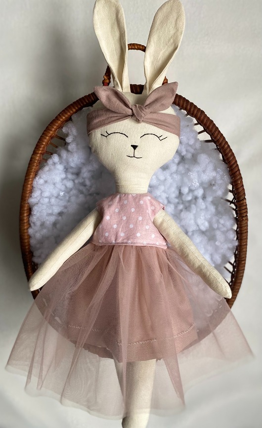 misie i maskotki Lalka - Króliczek w ubranku